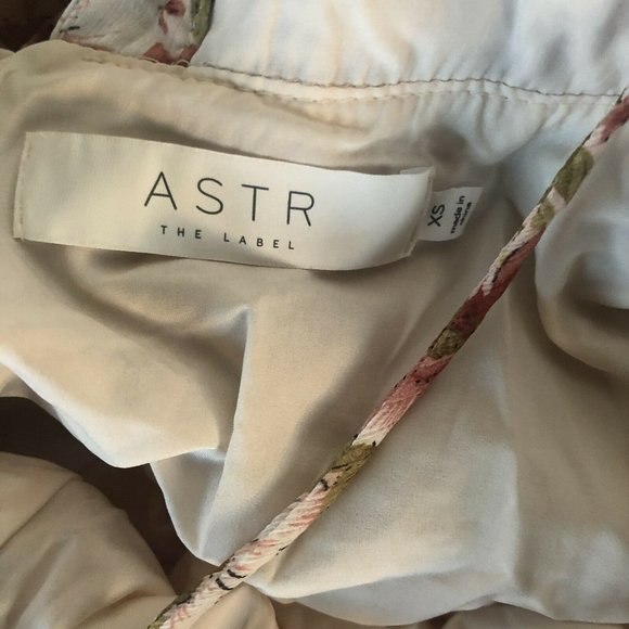 ASTR the Label Fleur Dress Peach Dusty Rose Floral Maxi Tie Back XS NWOT $168 - Picture 8 of 12